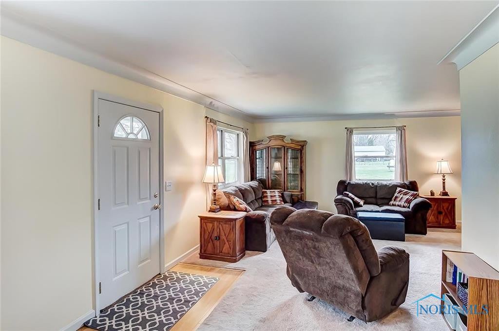 5929 Meade Road Sylvania, OH 43560 - Photo 2 of 28 Gallery Image 2