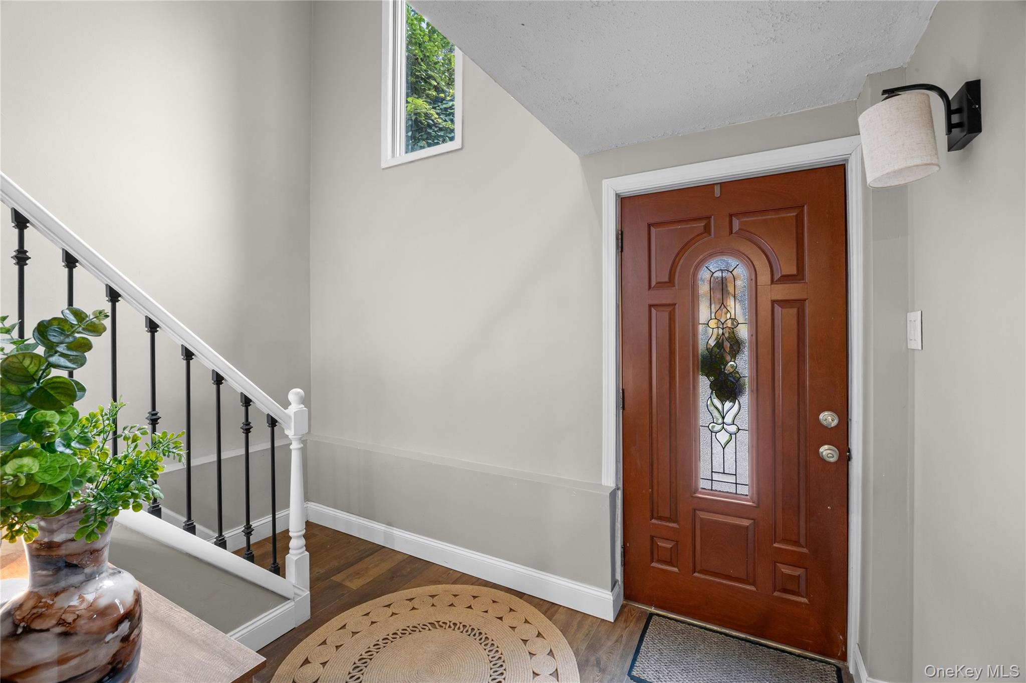 33 Manhasset Road Sound Beach, NY 11789 - Photo 2 of 40 Gallery Image 2
