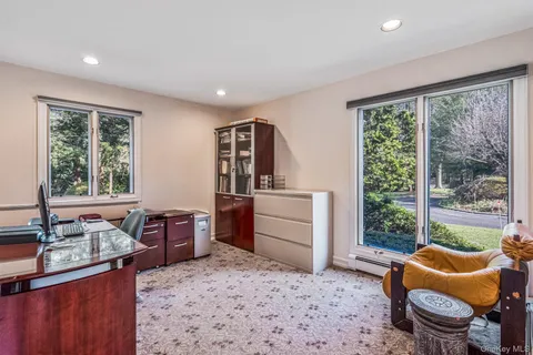 $5,475,000 | 6 Coachman's Court, Old Westbury, NY 11568