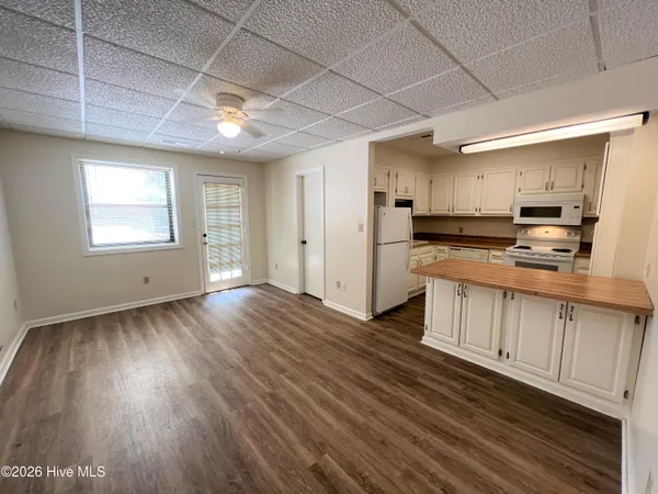 $1,350 | 1221 Riverside Avenue, Unit 207, Elizabeth City, NC 27909