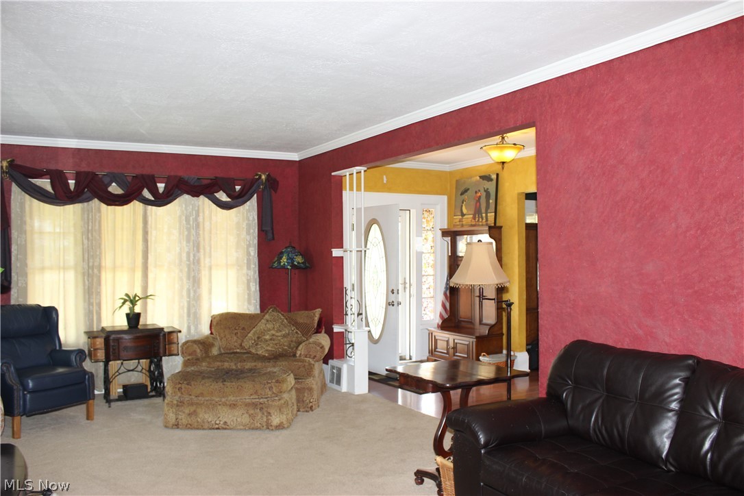 1317 Fulton Road Northwest Canton, OH 44703 - Photo 7 of 35 Gallery Image 7