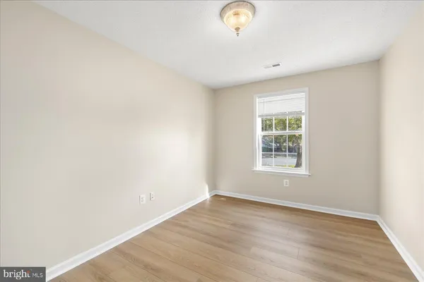 $2,350 | 5703 Halifax Court, Fredericksburg, VA 22407