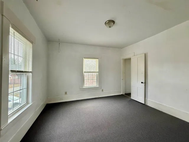 $279,500 | 56 Jefferson Road, Whitefield, NH 03598