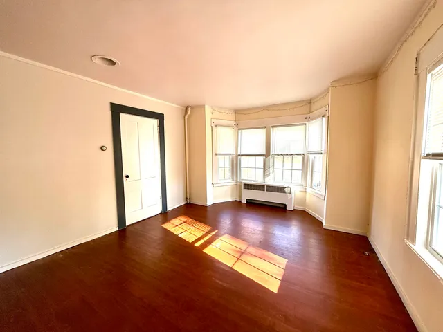 $279,500 | 56 Jefferson Road, Whitefield, NH 03598