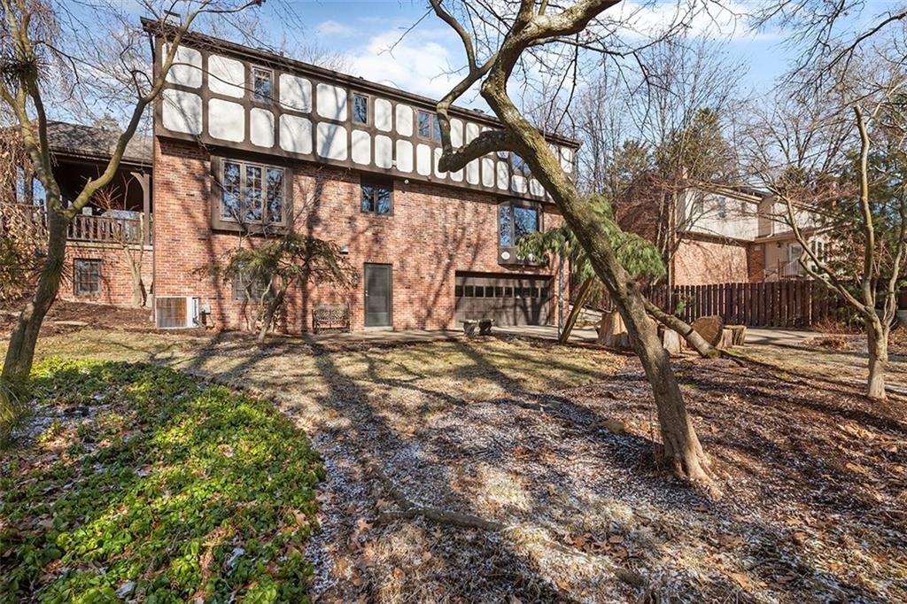 824 Flint Ridge Road Pittsburgh, PA 15243 - Photo 40 of 50