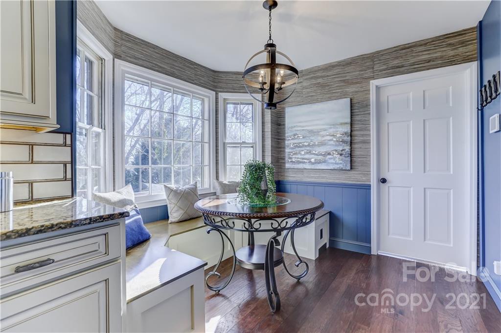 6601 Sharon Road Charlotte, NC 28210 - Photo 11 of 46 a dining room with furniture and window