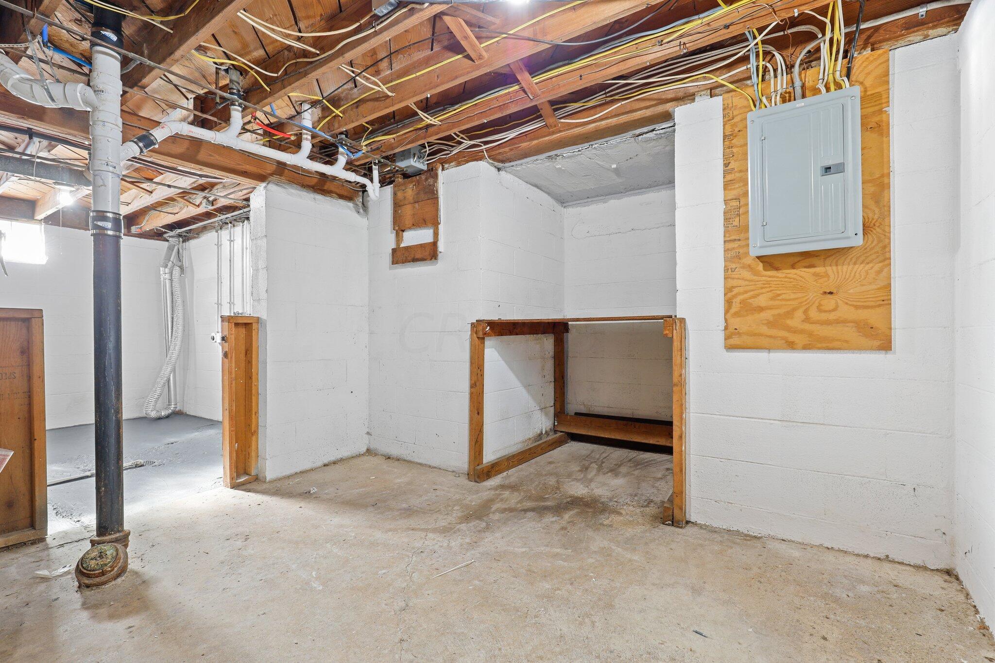 3105 Howey Road Columbus, OH 43224 - Photo 33 of 40 32-web-or-mls-_MG_7747