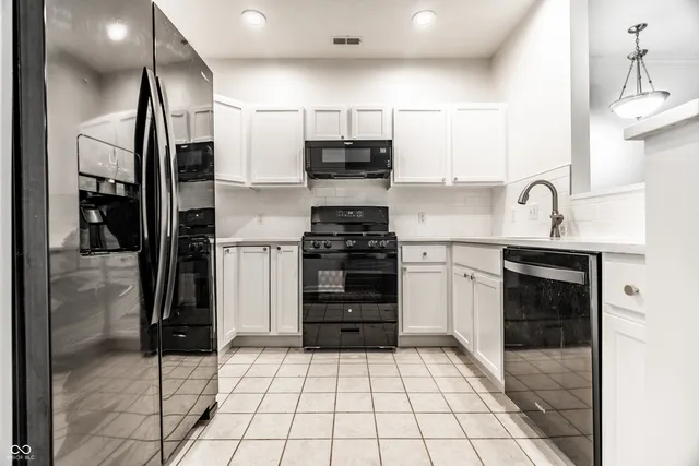 $259,900 | 6592 Reserve Drive, Indianapolis, IN 46220