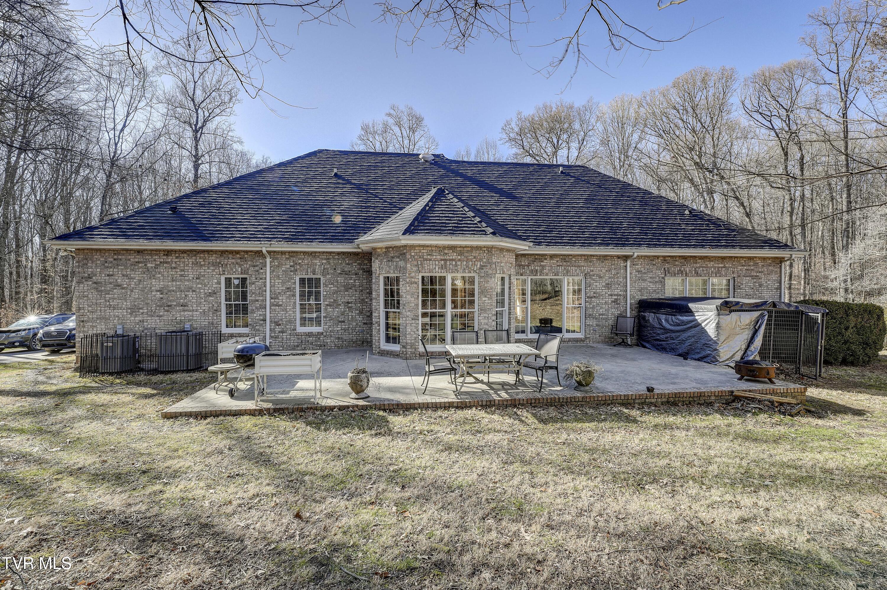 257 Logan Chapel Road Fall Branch, TN 37656 - Photo 16 of 68 LoganChapel-46