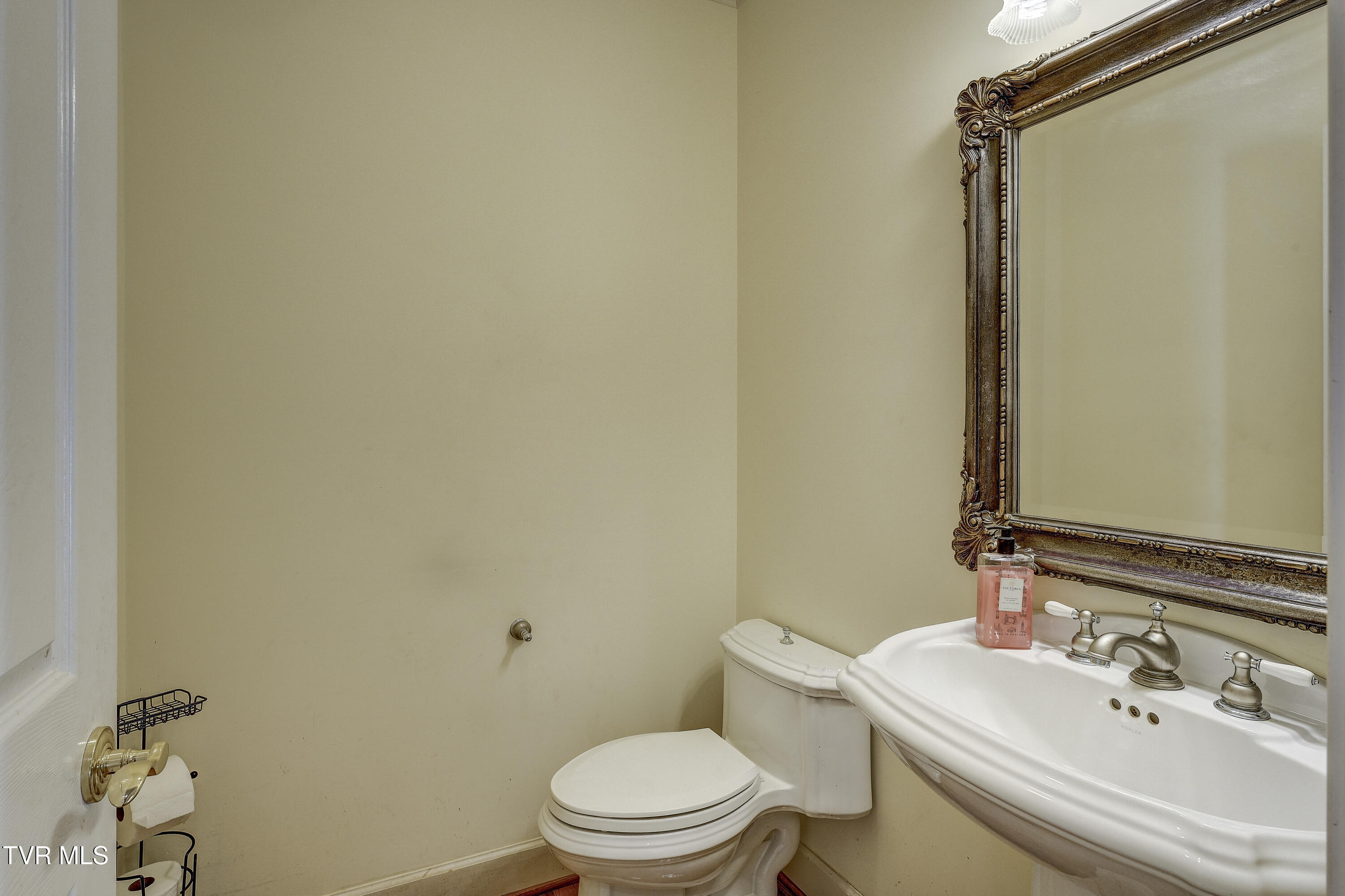 257 Logan Chapel Road Fall Branch, TN 37656 - Photo 56 of 68 LoganChapel-32