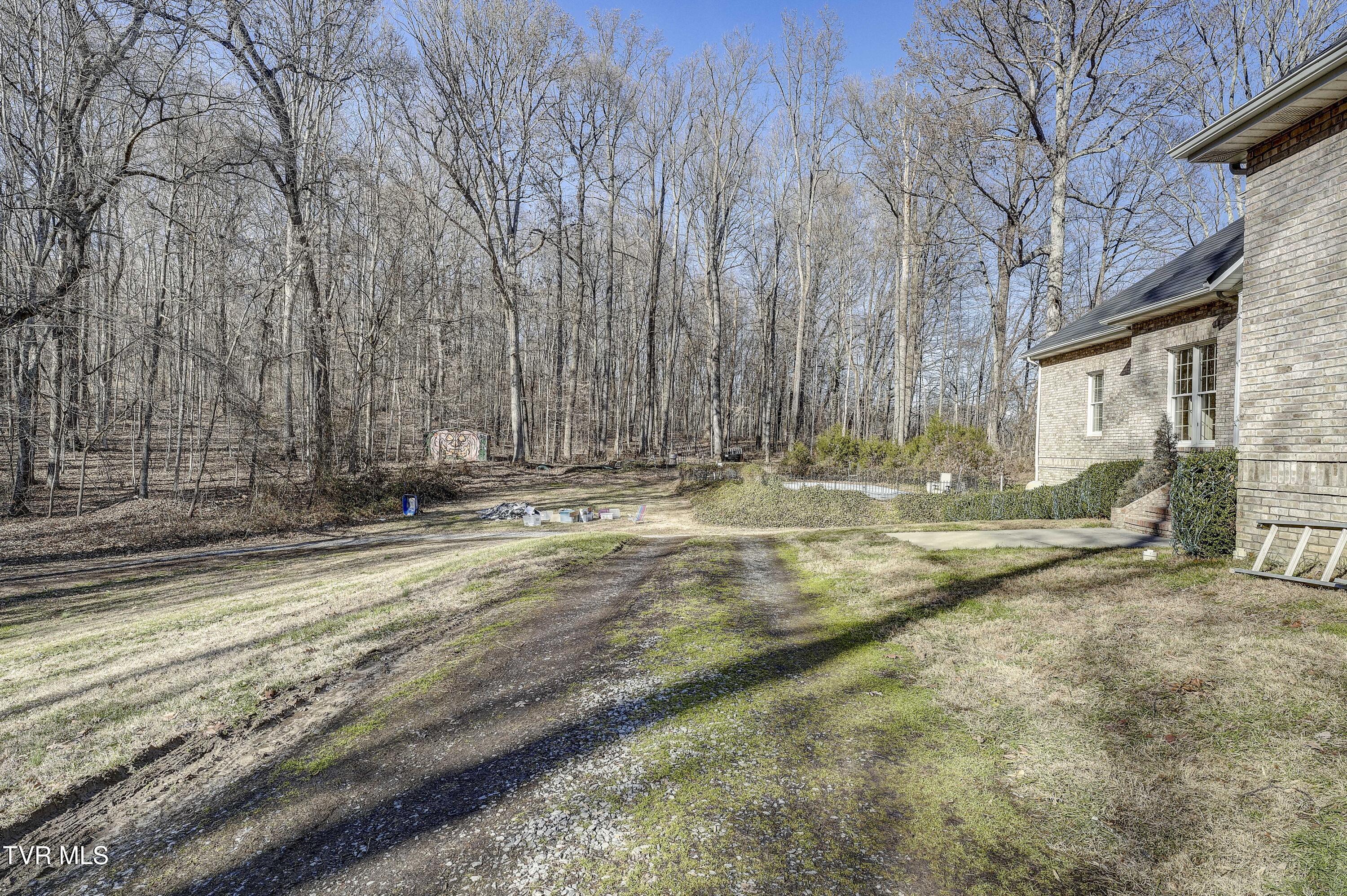 257 Logan Chapel Road Fall Branch, TN 37656 - Photo 7 of 68 LoganChapel-61