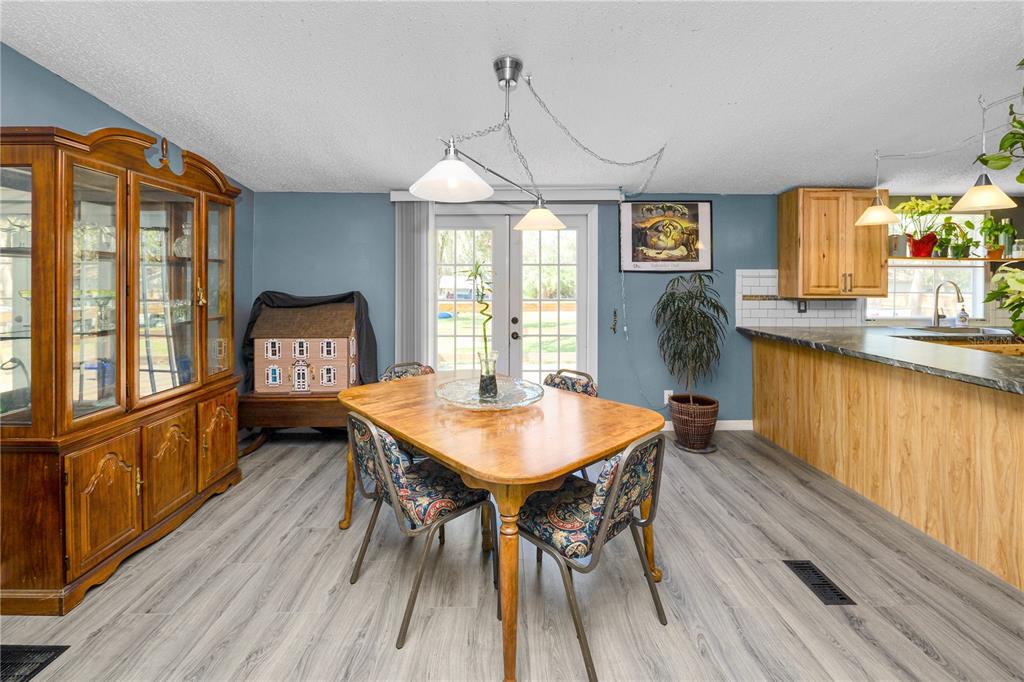 11019 Spivey Road Gibsonton, FL 33534 - Photo 18 of 35 Gallery Image 18