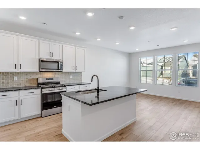 $384,900 | 1761 Mount Meeker Avenue, Berthoud, CO 80513