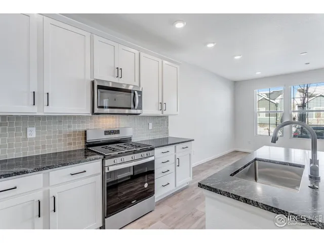 $384,900 | 1761 Mount Meeker Avenue, Berthoud, CO 80513