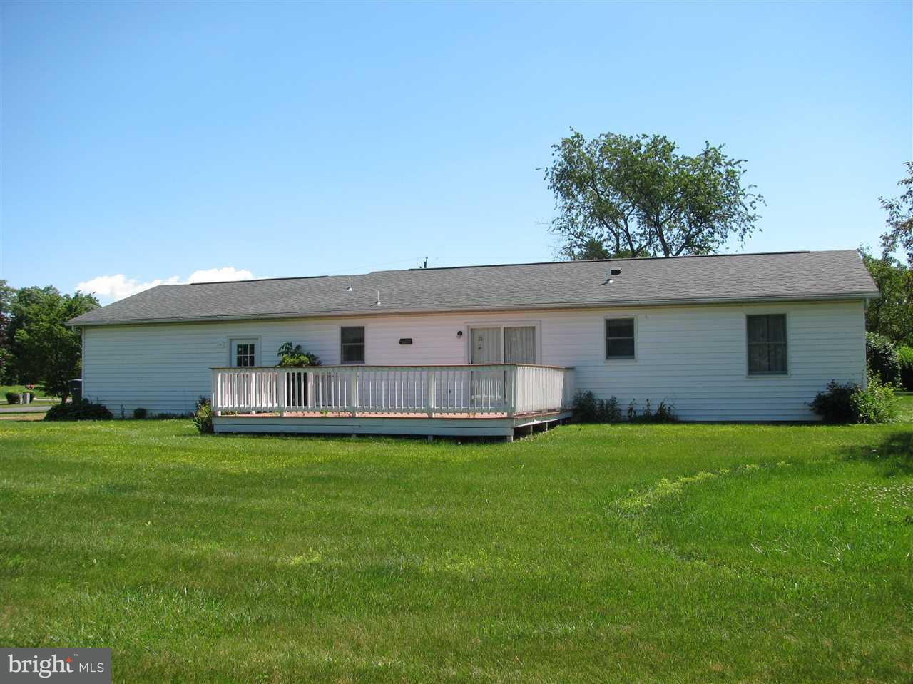501 Adams Road Carlisle, PA 17015 - Photo 4 of 12 Gallery Image 4