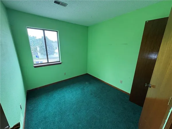 $199,000 | 1305 East 123rd Terrace, Unit B, Olathe, KS 66061