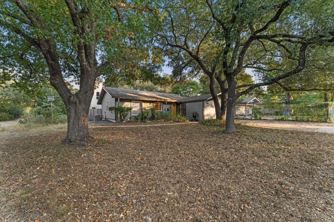 5413 Duval Street Austin, TX 78751 - Photo 2 of 27 a view of outdoor space and yard