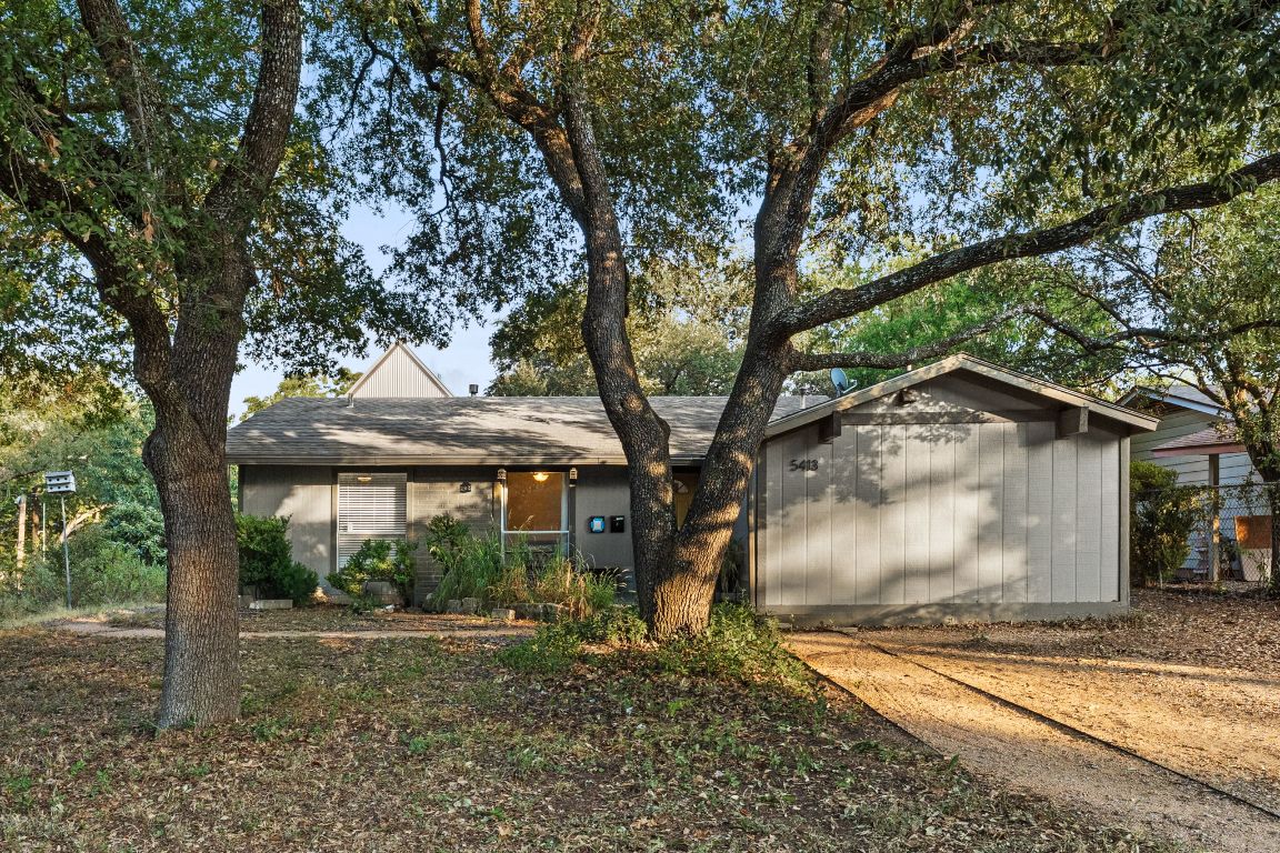 5413 Duval Street Austin, TX 78751 - Photo 4 of 27 a view of outdoor space and yard