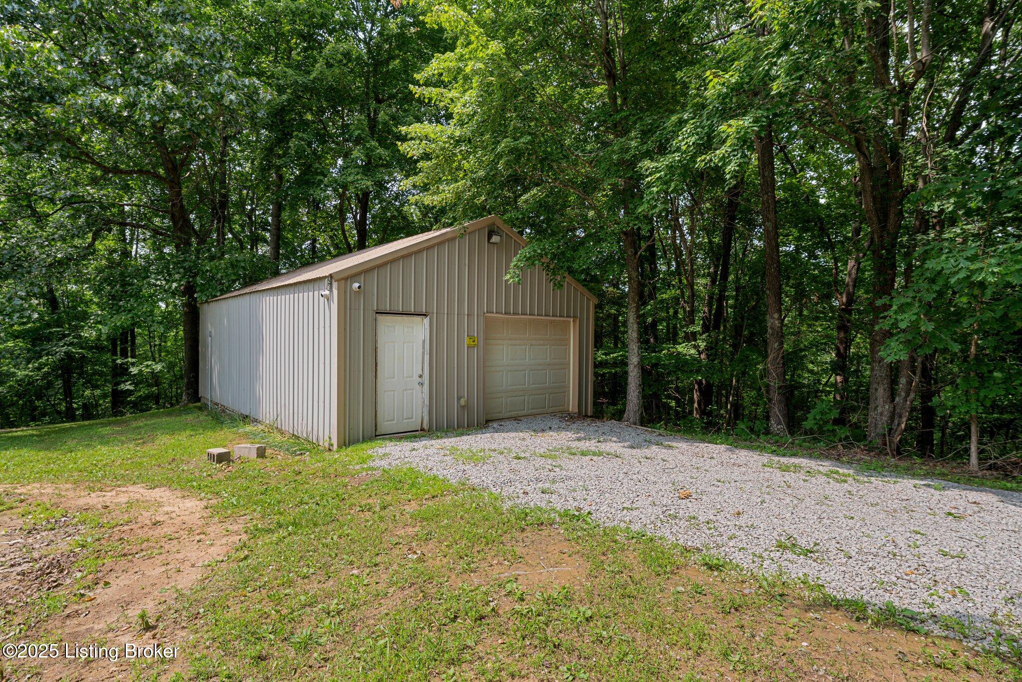 606 Lone Oak Road Clarkson, KY 42726 - Photo 24 of 26 24-web-or-mls-DSC03050