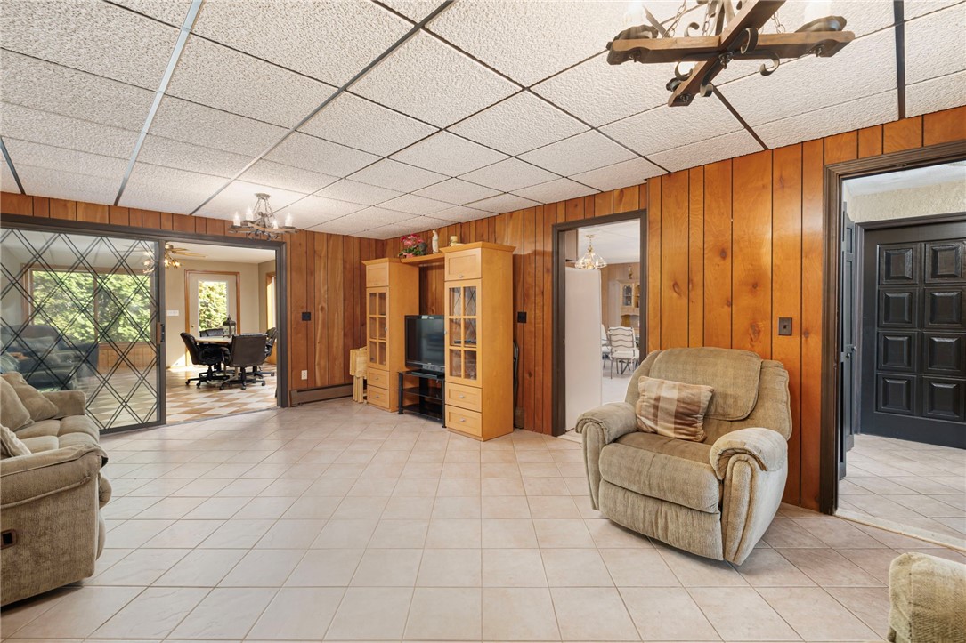 77 Cherry Hill Road Johnston, RI 02919 - Photo 24 of 31