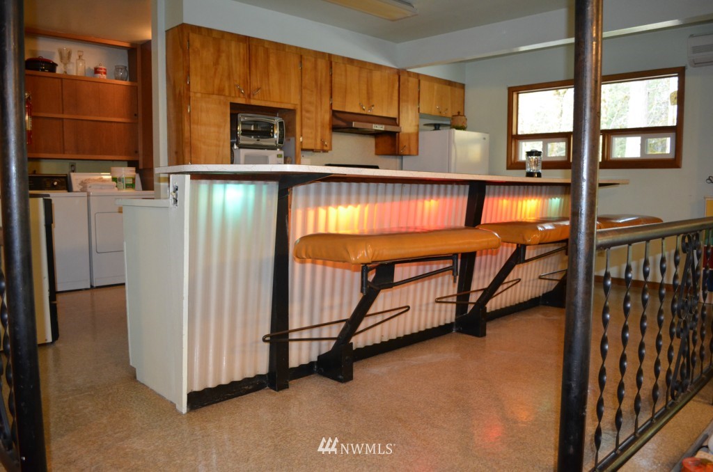 1030 East Satsop Road Elma, WA 98541 - Photo 8 of 13 Gallery Image 8