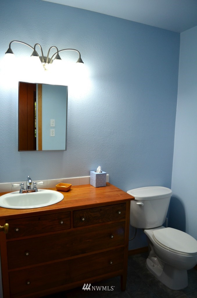 1030 East Satsop Road Elma, WA 98541 - Photo 9 of 13 Gallery Image 9