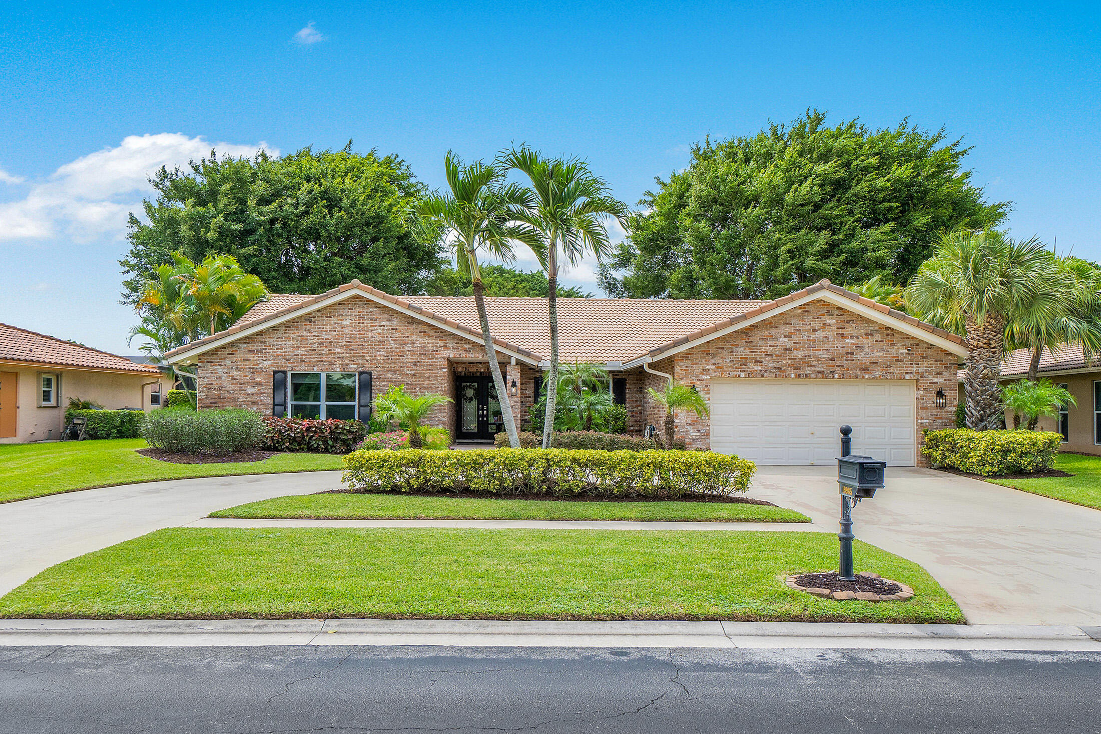 19985 Back 9 Drive Boca Raton, FL 33498 - Photo 1 of 47 Exterior