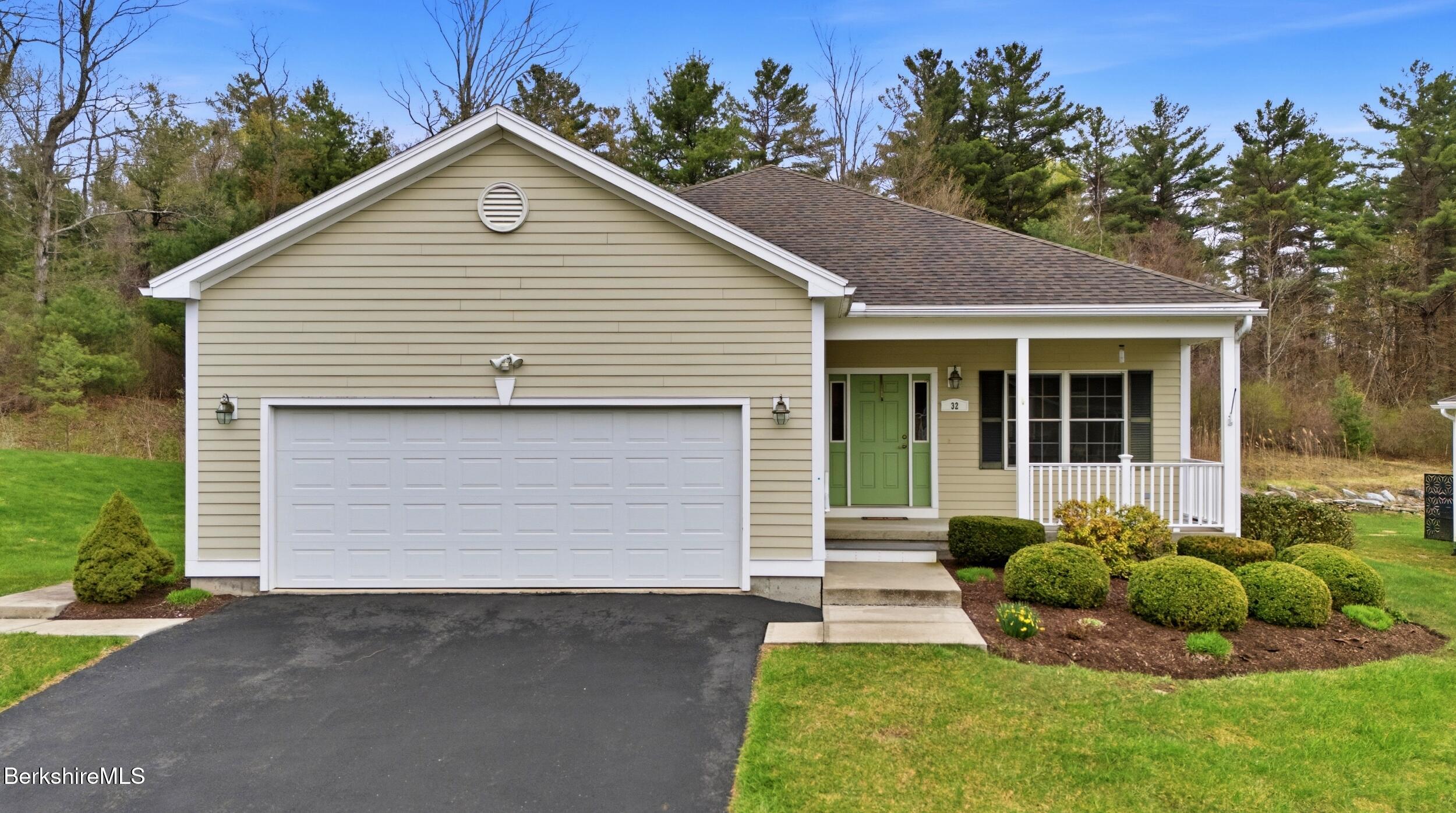 32 Aspen Way Pittsfield, MA 01201 - Photo 1 of 29 EXTERIOR - FRONT