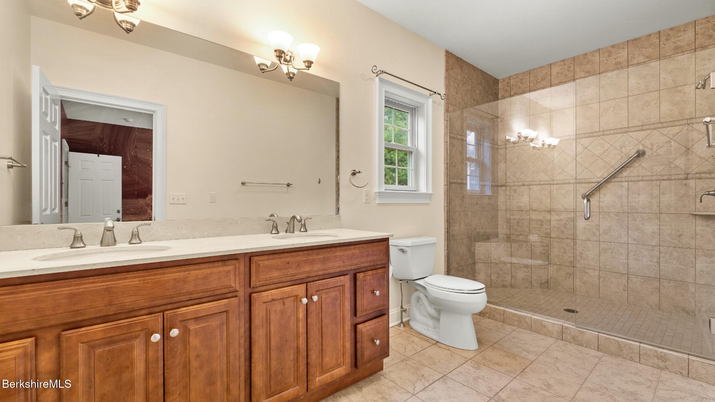 32 Aspen Way Pittsfield, MA 01201 - Photo 20 of 29 PRIMARY BATHROOM