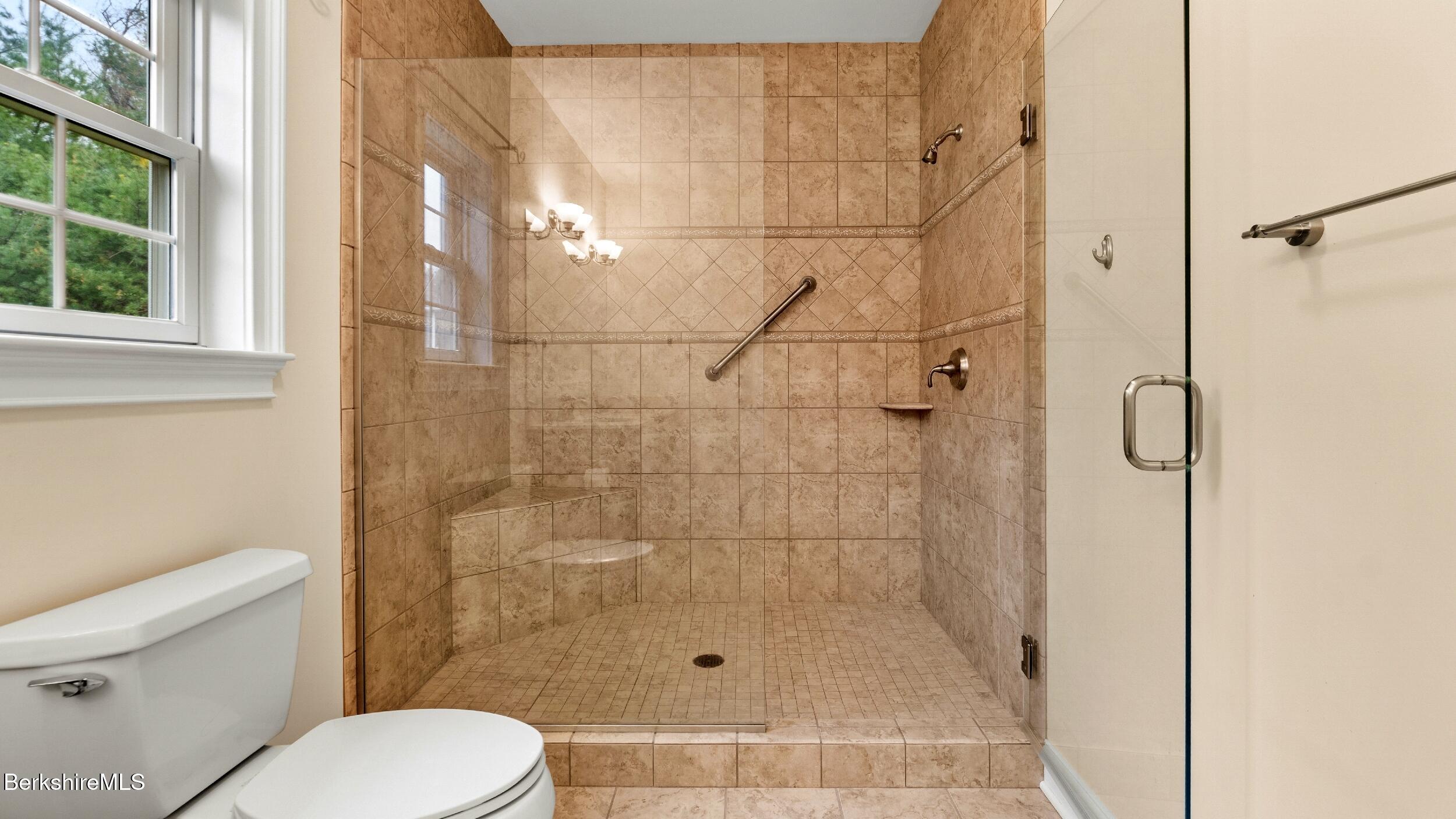 32 Aspen Way Pittsfield, MA 01201 - Photo 21 of 29 PRIMARY BATHROOM