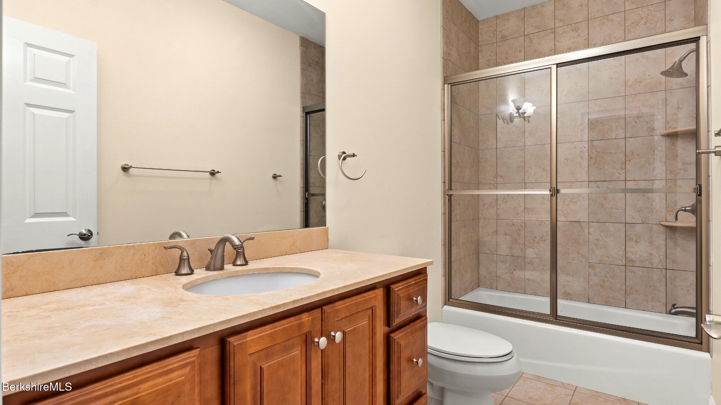32 Aspen Way Pittsfield, MA 01201 - Photo 27 of 29 SECOND BATHROOM