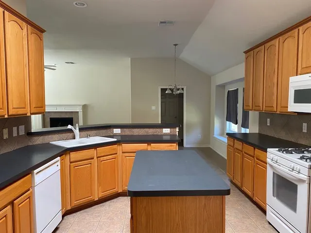 $2,350 | 1708 Warm Springs Drive, Allen, TX 75002