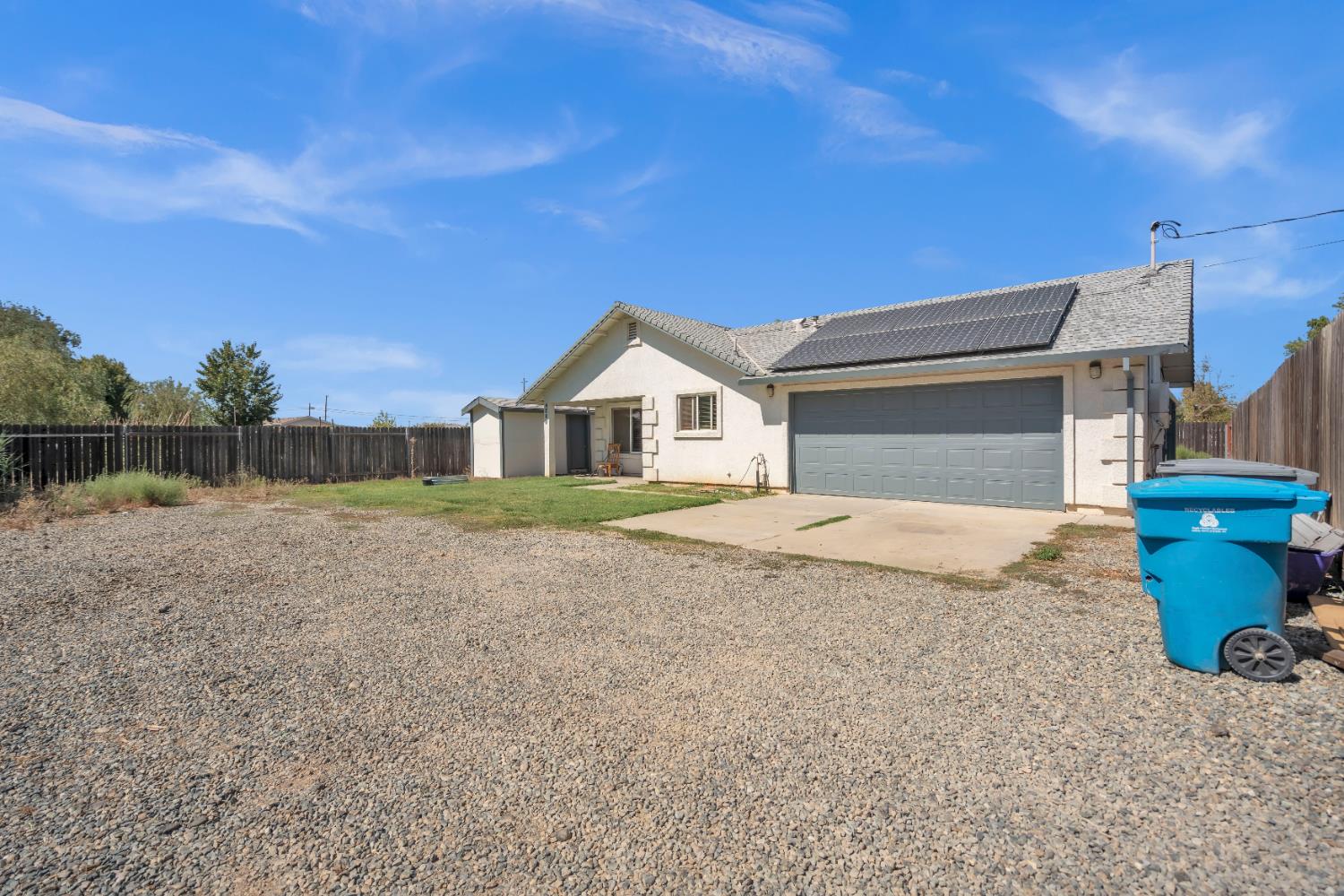 4688 Pacific Avenue Olivehurst, CA 95961 - Photo 14 of 91