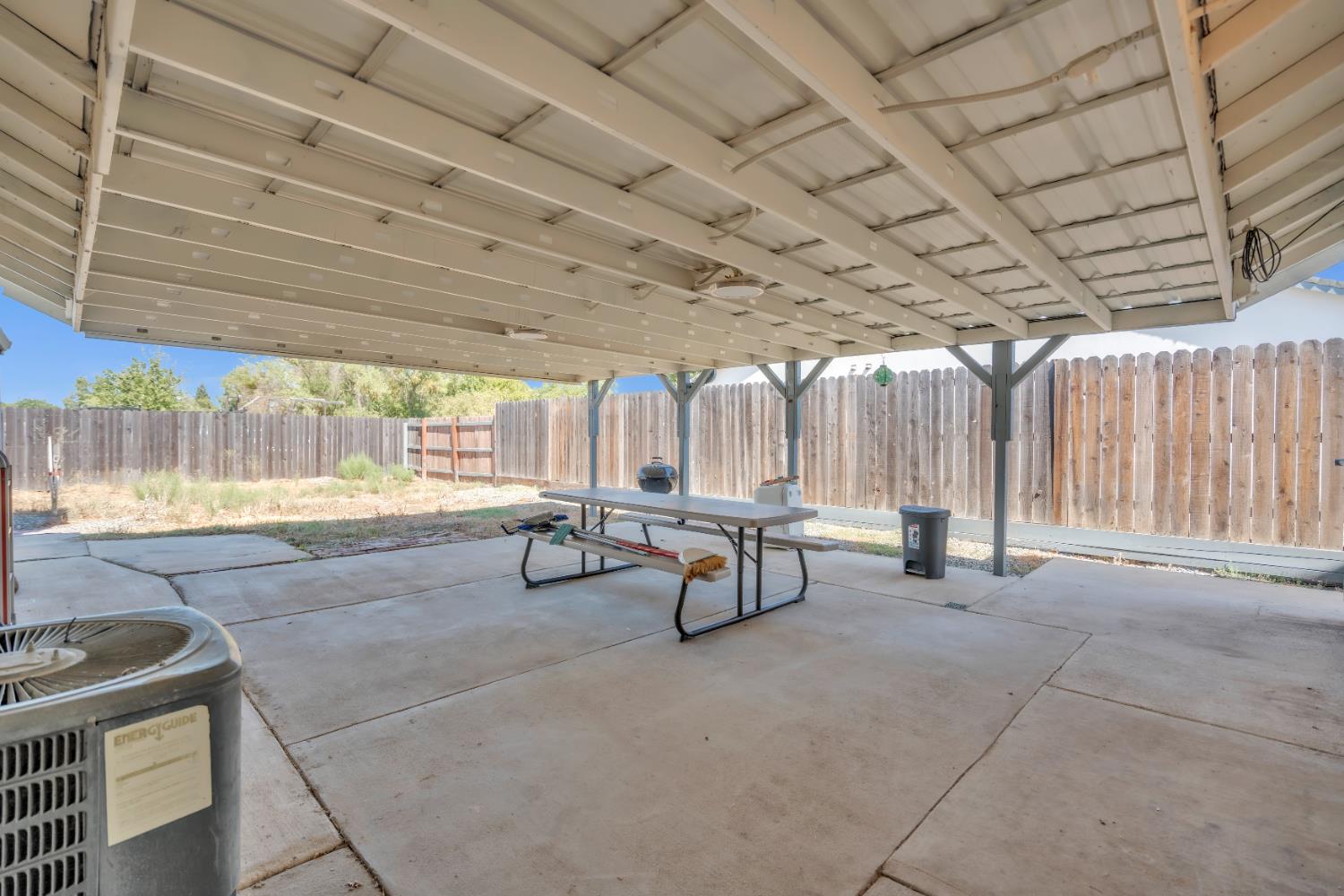 4688 Pacific Avenue Olivehurst, CA 95961 - Photo 31 of 91