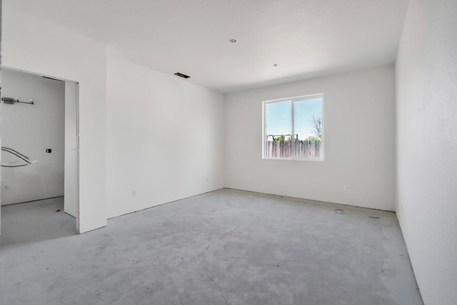 4688 Pacific Avenue Olivehurst, CA 95961 - Photo 39 of 91