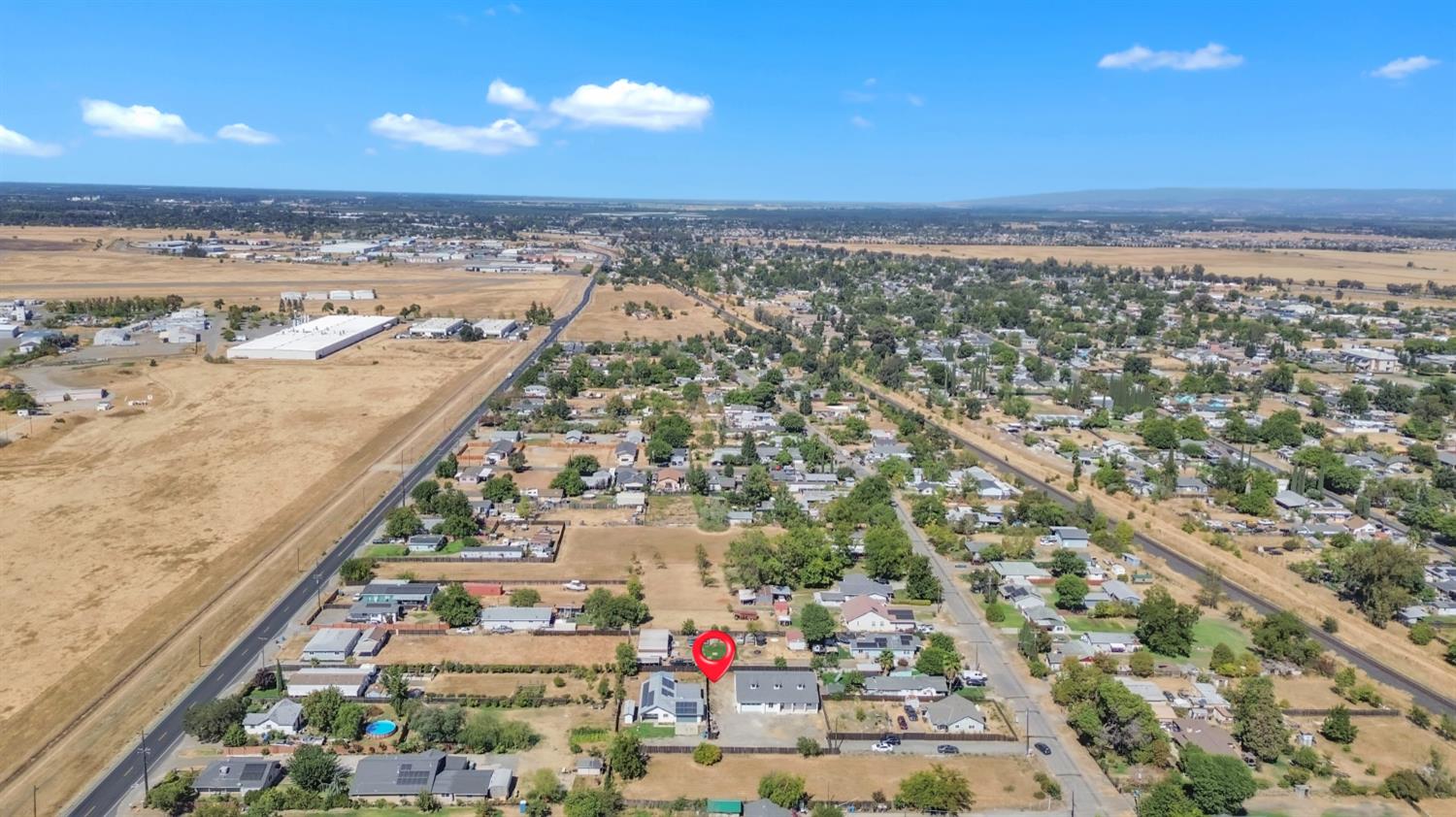4688 Pacific Avenue Olivehurst, CA 95961 - Photo 52 of 91 a view of city and ocean