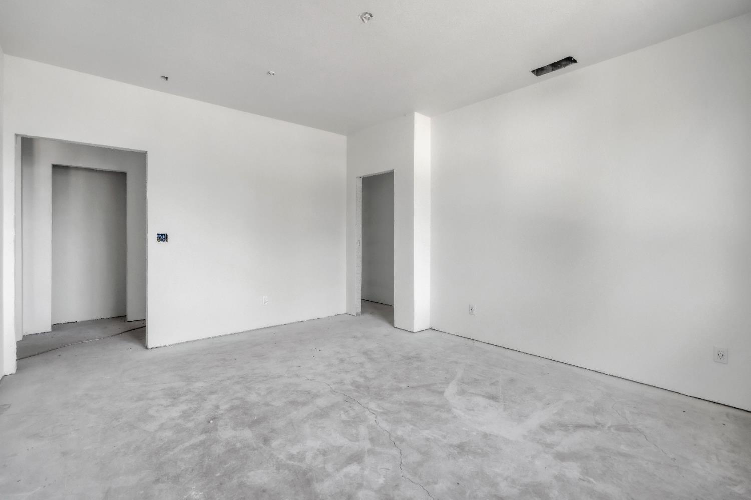 4688 Pacific Avenue Olivehurst, CA 95961 - Photo 82 of 91 a view of an empty room