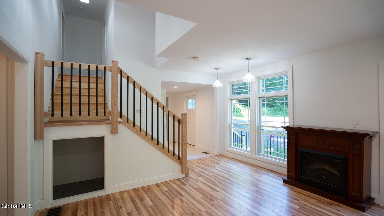 205 Mcclellan Road Schodack, NY 12123 - Photo 13 of 24 DSC00847
