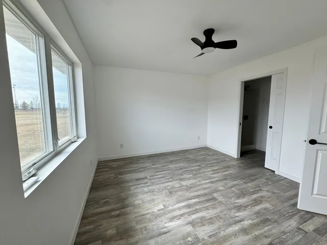 $229,000 | 512 Garfield Street Southeast, Warroad, MN 56763