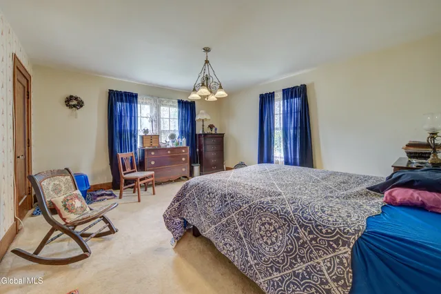 $299,900 | 106 Prindle Avenue, Johnstown, NY 12095