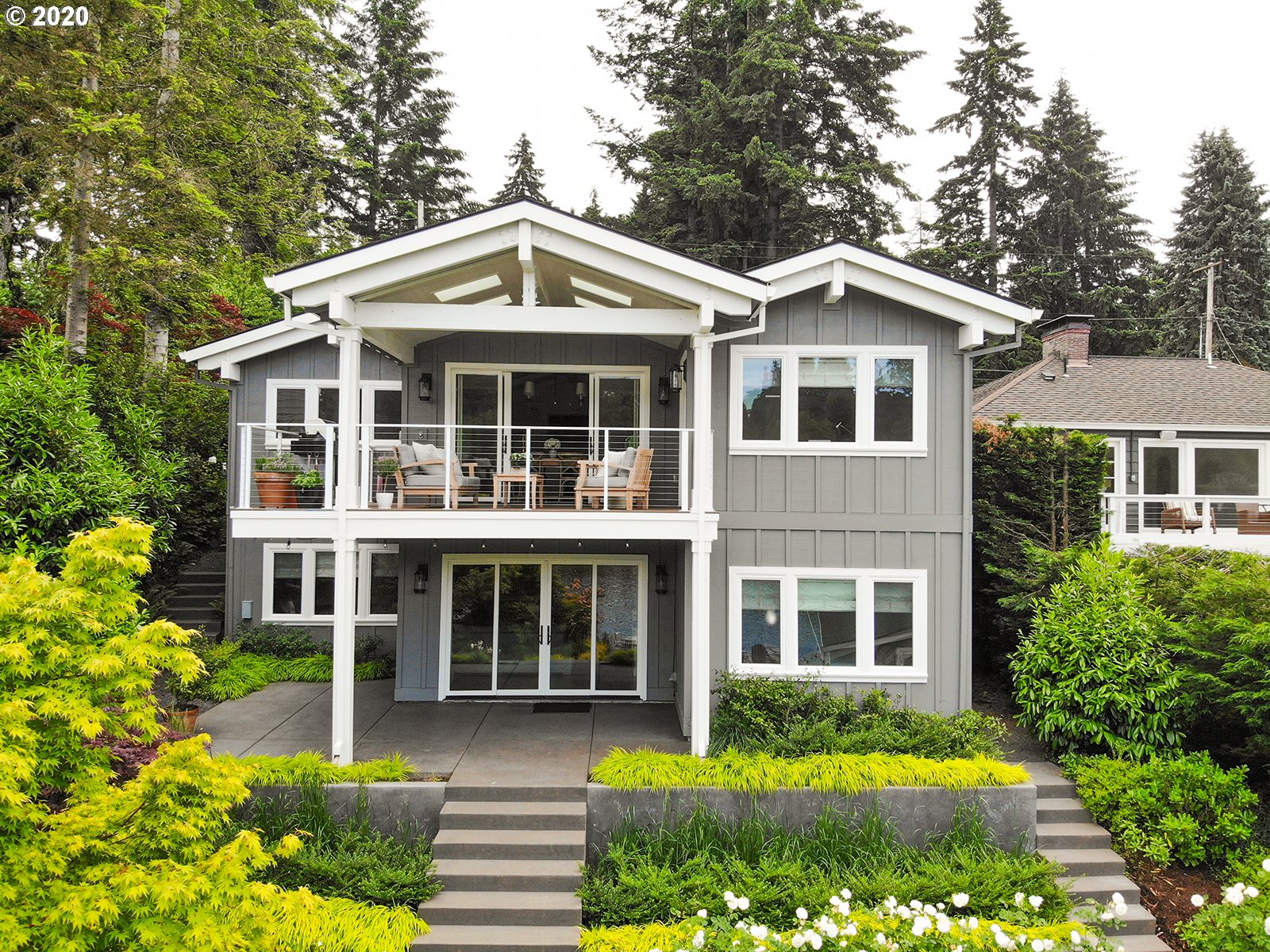 4245 West Bay Road Lake Oswego, OR 97035 - Photo 2 of 32 Gallery Image 2