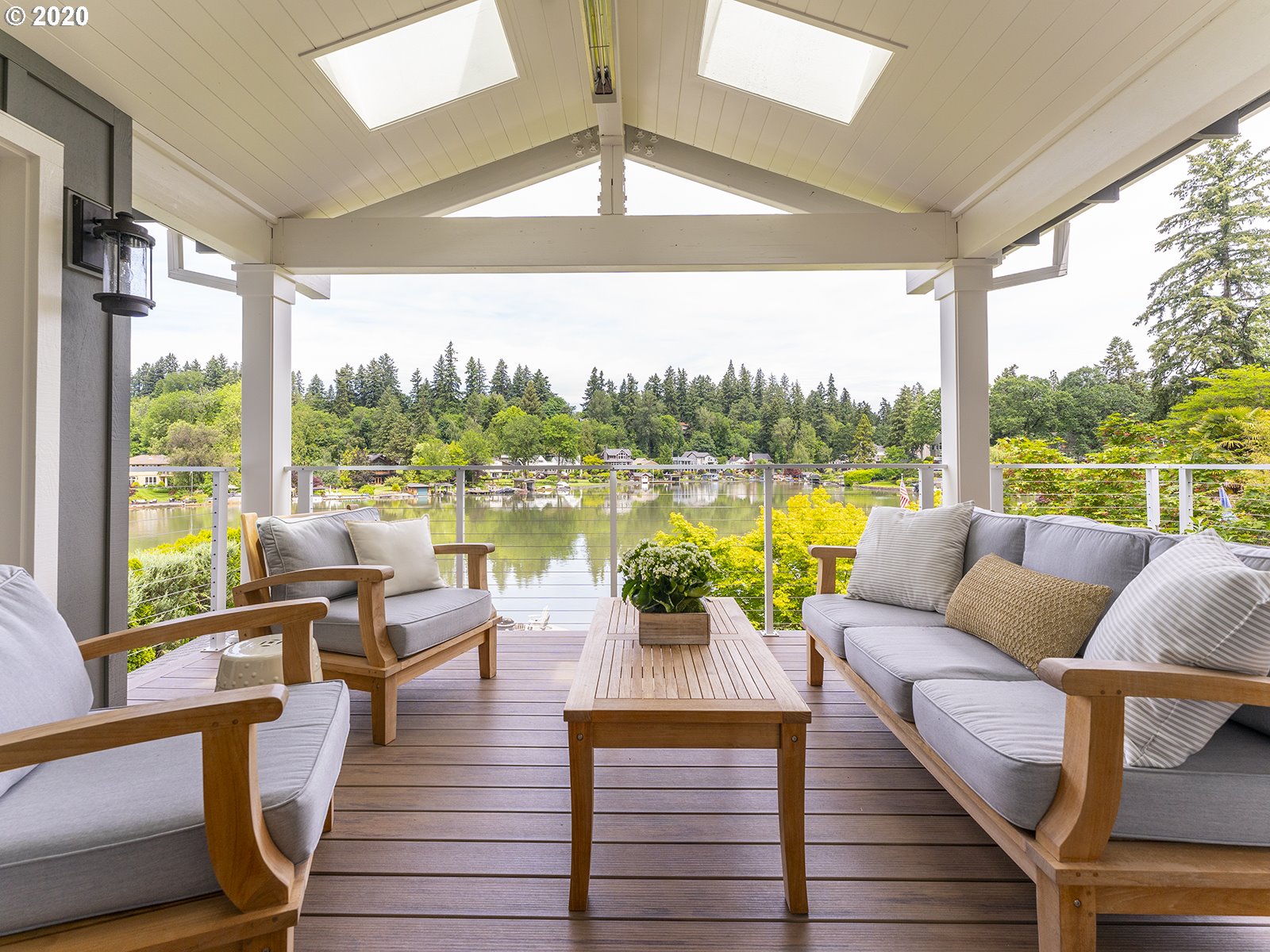 4245 West Bay Road Lake Oswego, OR 97035 - Photo 14 of 32 Gallery Image 14
