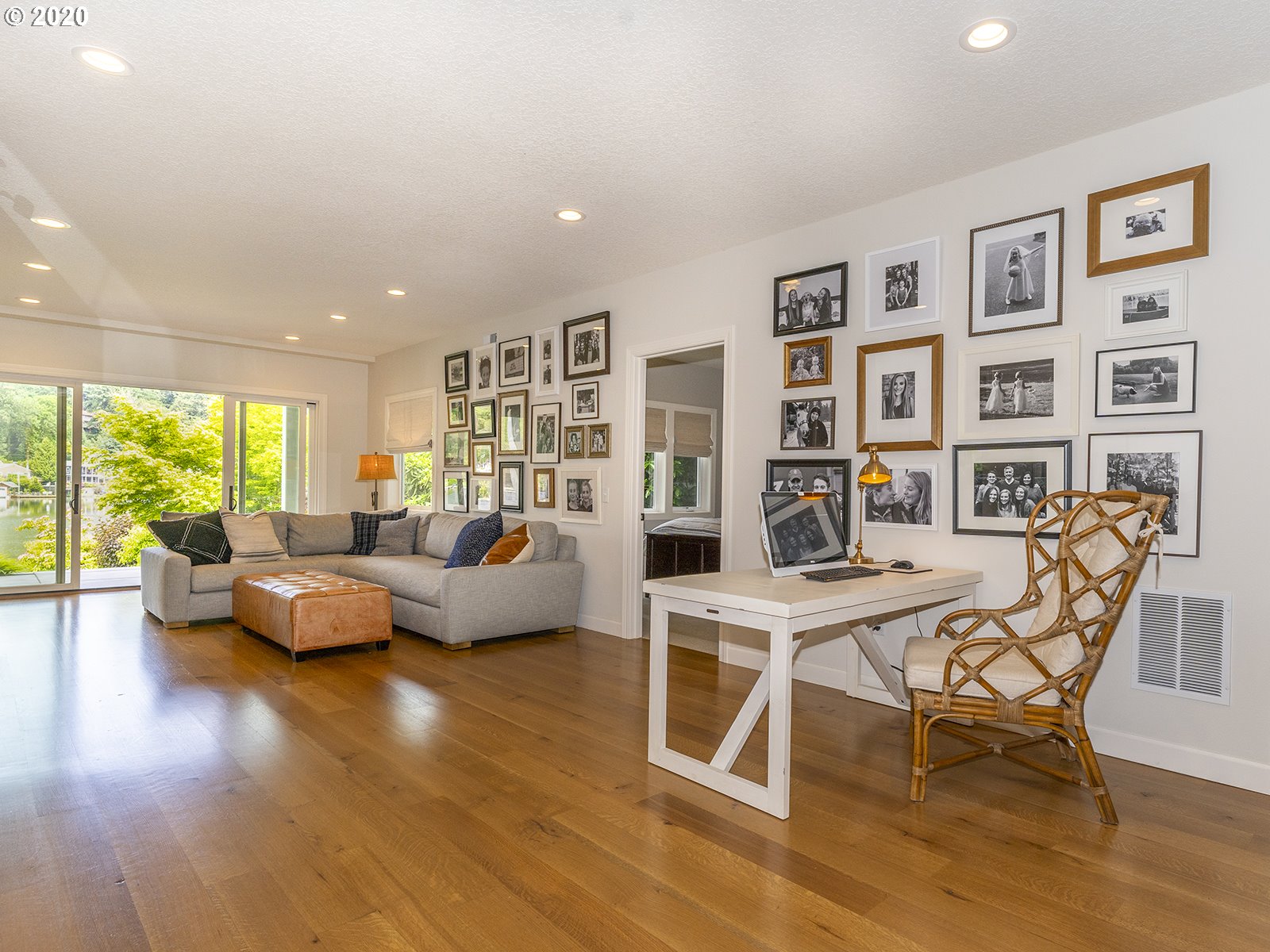 4245 West Bay Road Lake Oswego, OR 97035 - Photo 20 of 32 Gallery Image 20
