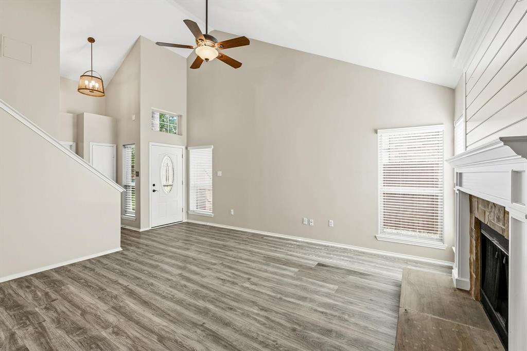 2917 Roxboro Road Euless, TX 76039 - Photo 6 of 24