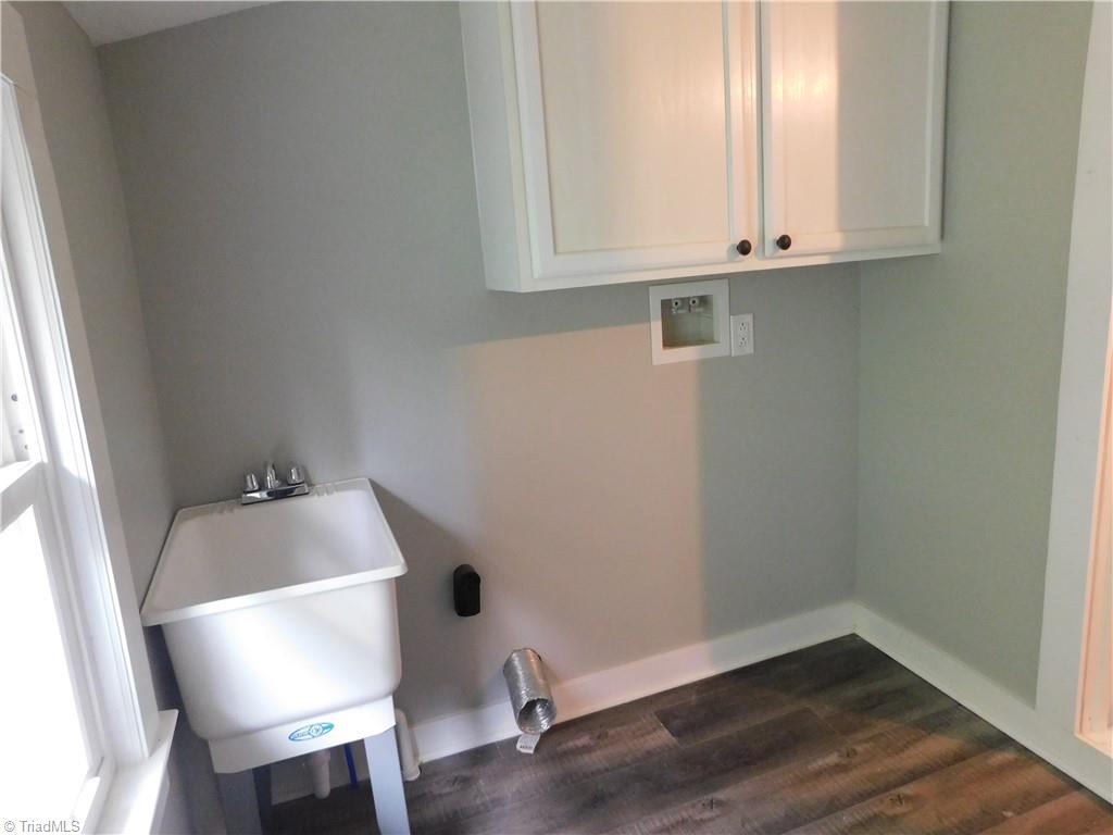 1135 Doc Hundley Road Westfield, NC 27053 - Photo 24 of 30 Half bath/ laundry