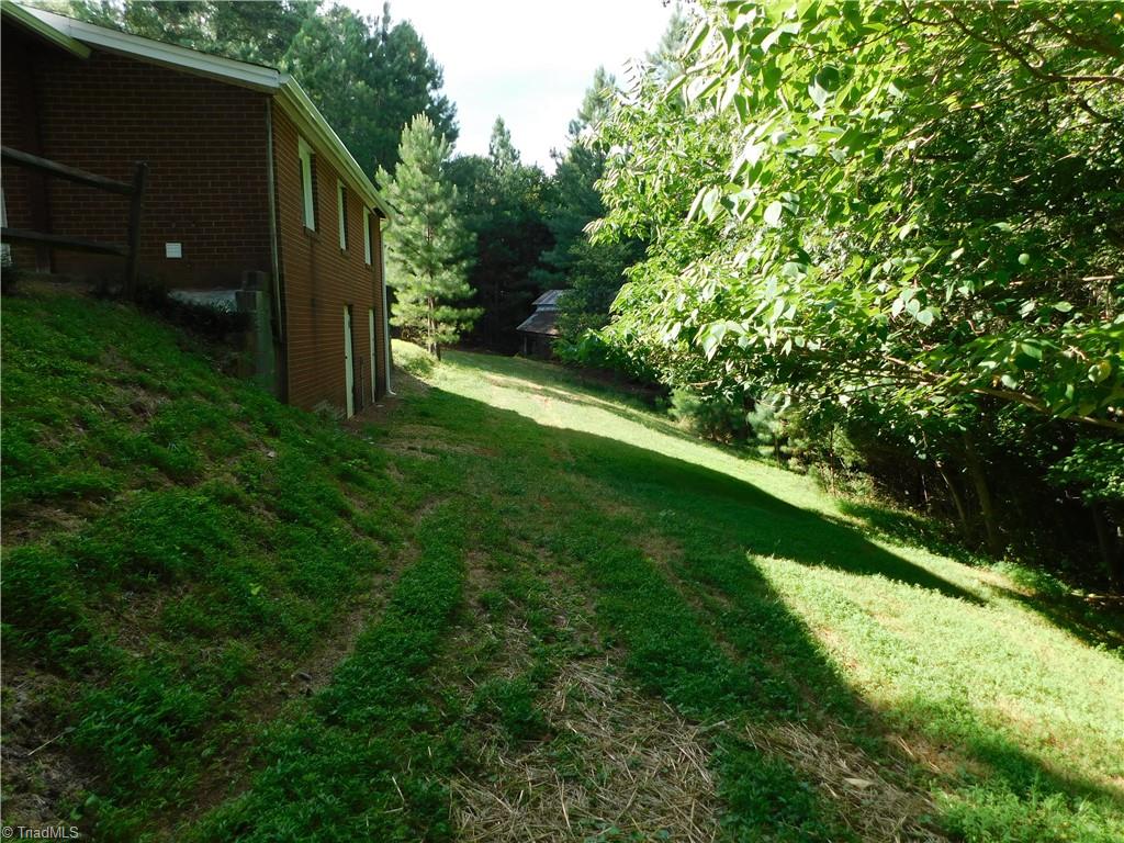 1135 Doc Hundley Road Westfield, NC 27053 - Photo 5 of 30 Gallery Image 5