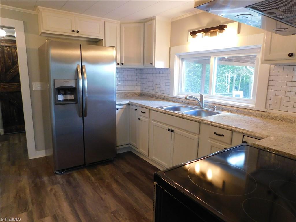 1135 Doc Hundley Road Westfield, NC 27053 - Photo 10 of 30 Kitchen
