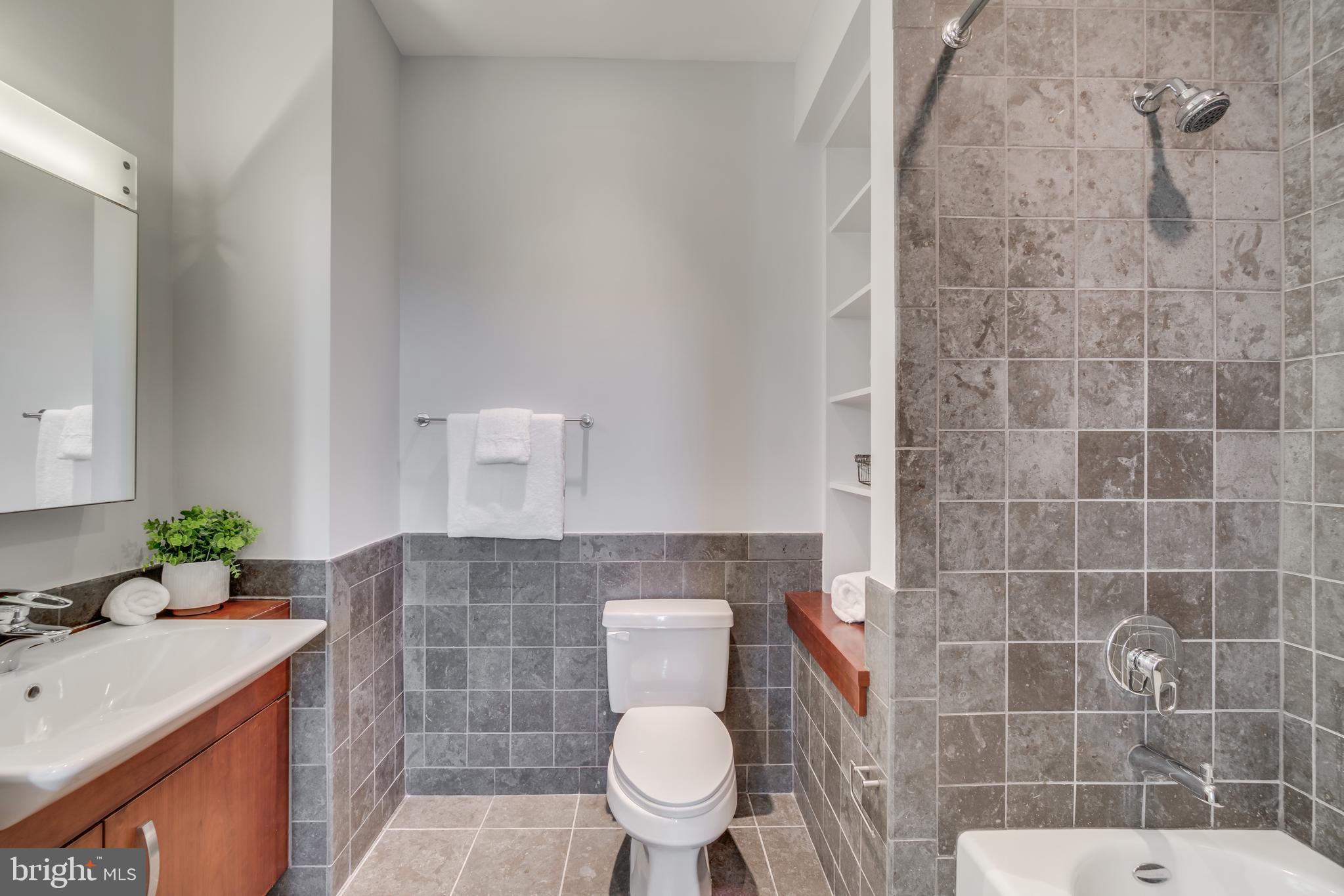 1413 P Street Northwest, Unit 402 Washington, DC 20005 - Photo 37 of 41