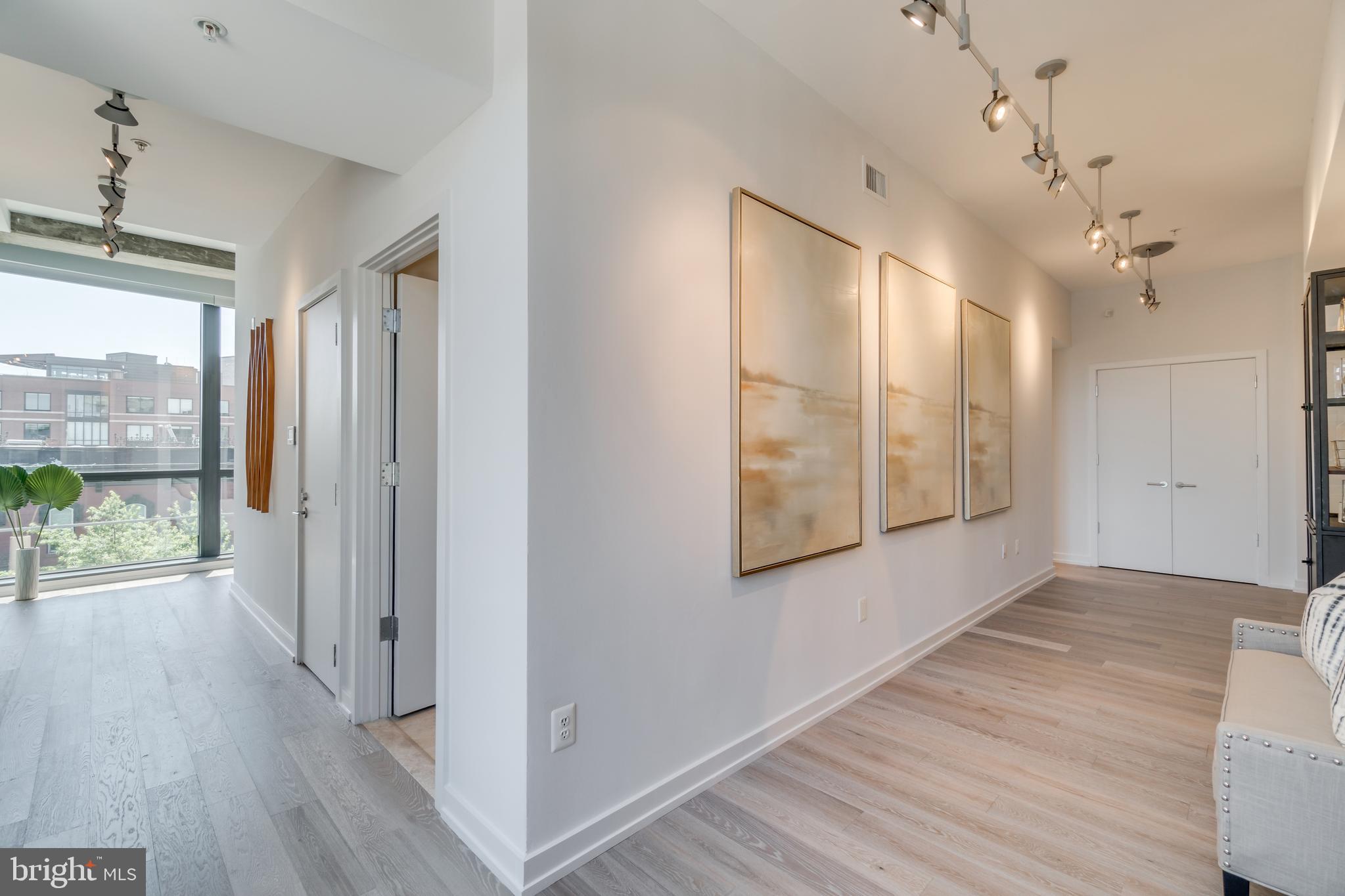 1413 P Street Northwest, Unit 402 Washington, DC 20005 - Photo 4 of 41