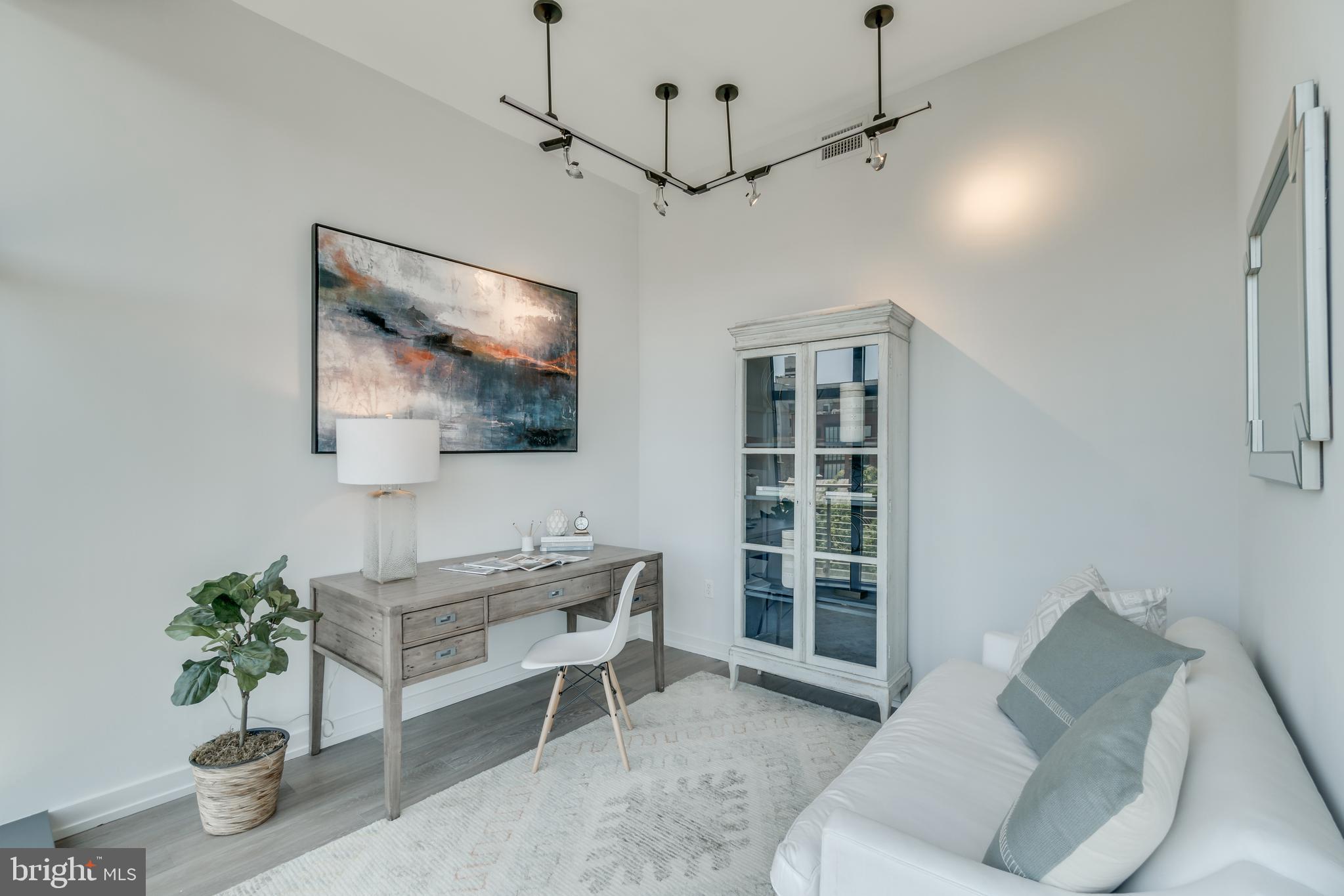 1413 P Street Northwest, Unit 402 Washington, DC 20005 - Photo 7 of 41